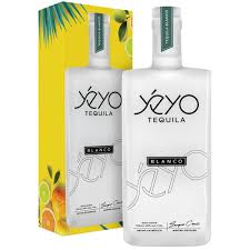 Yeyo blanco tequila